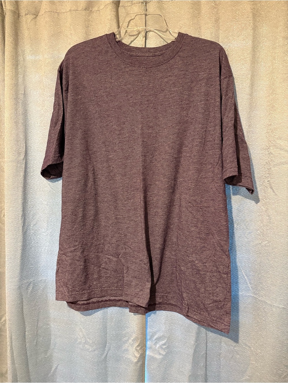 Men's Crew Neck Tee in Heather Plum
